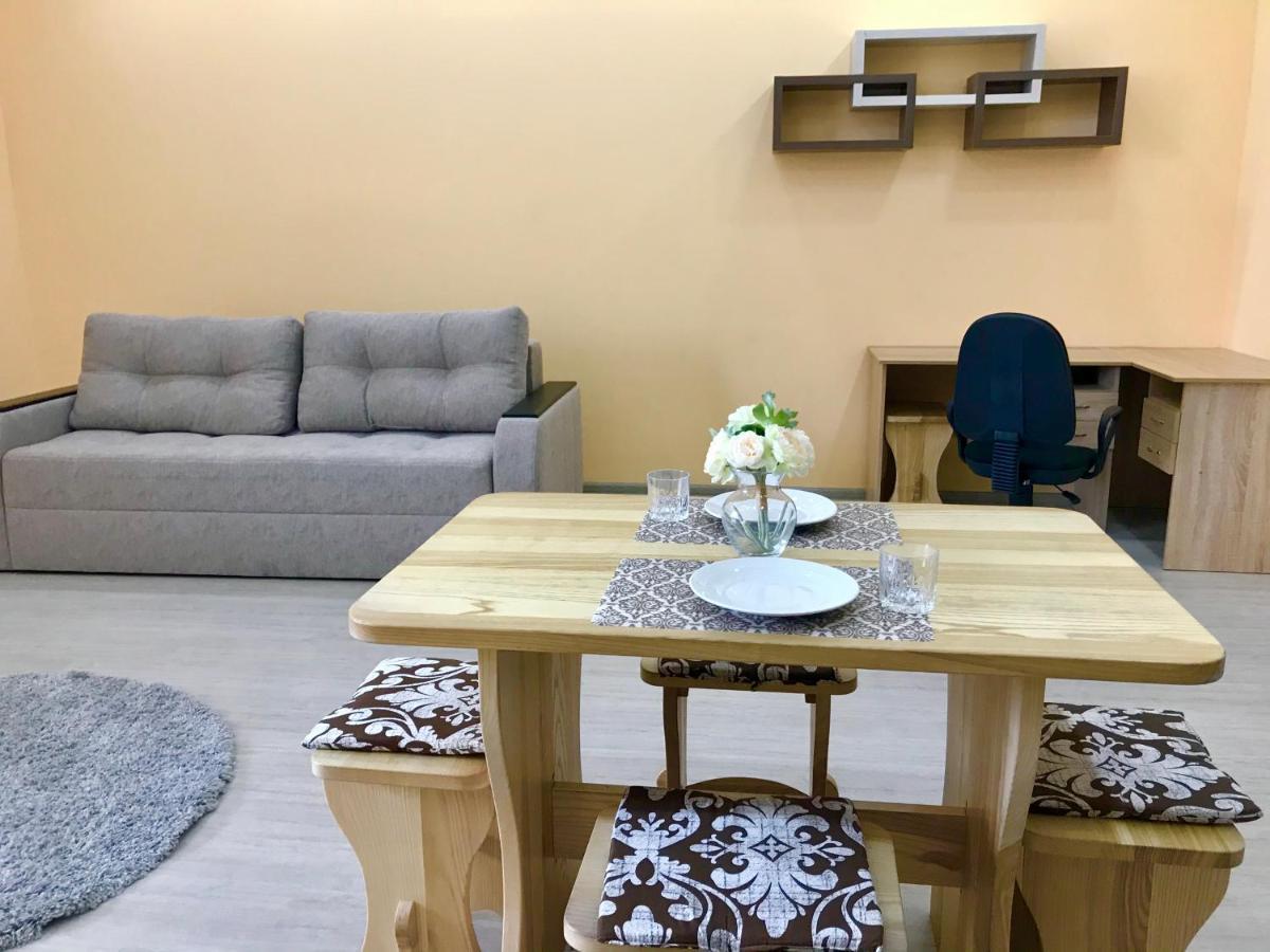 Абсолютно Новая Квартира-Студия В Жк Барский Zarvantsy Bagian luar foto