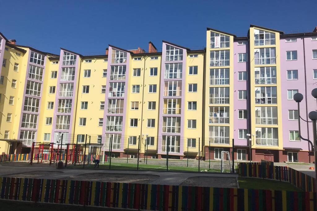 Абсолютно Новая Квартира-Студия В Жк Барский Zarvantsy Bagian luar foto
