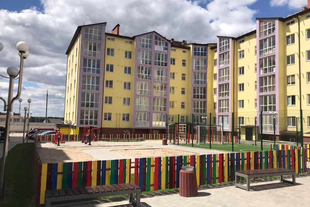 Абсолютно Новая Квартира-Студия В Жк Барский Zarvantsy Bagian luar foto